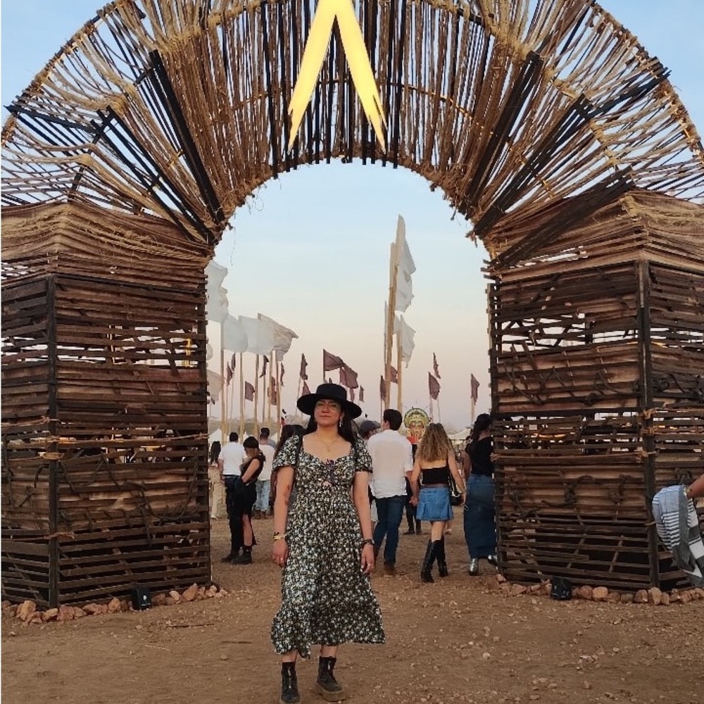 Meet your Posher, Sofía